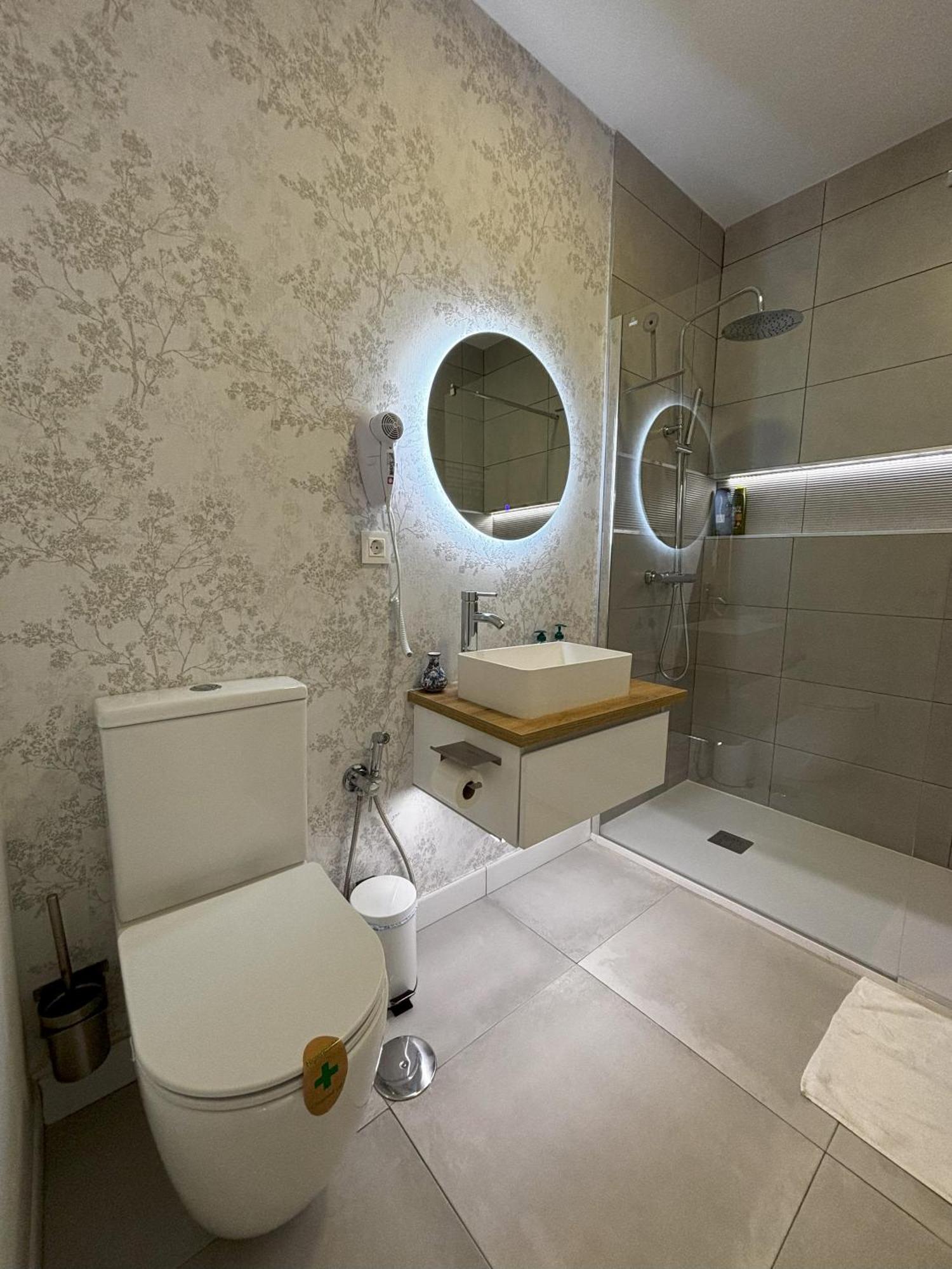 Pio Xii Xxl B Apartment